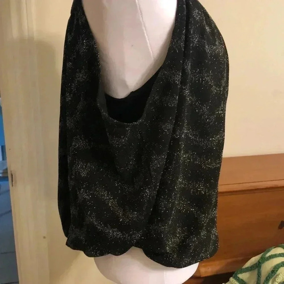 Anthropologie sleeveless glittery top - Picture 3 of 9